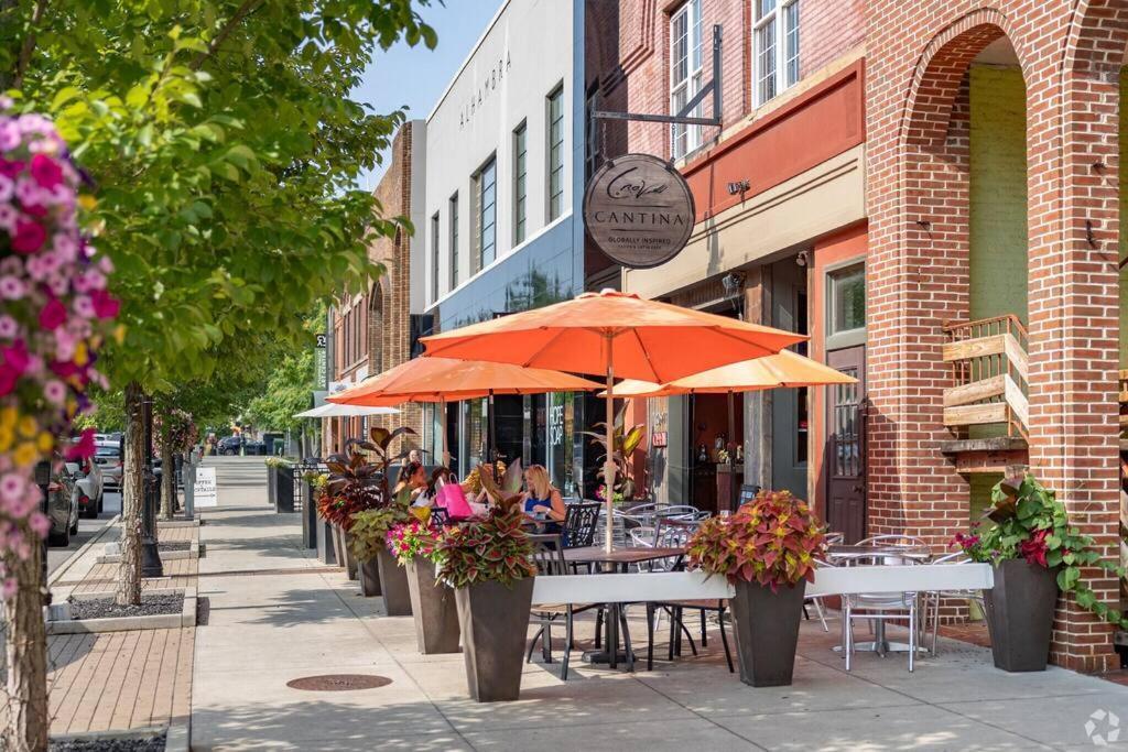 Central Falls Hideaway คูยาโฮกา ฟอลส์ ภายนอก รูปภาพ